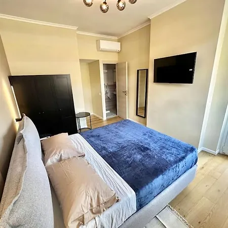 Cozy And Independent * Rom